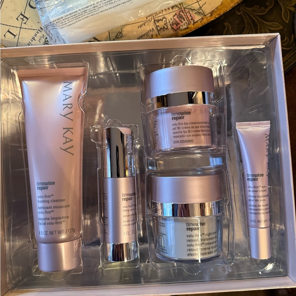 Mary Kay TimeWise Repair Set - Soft Pink